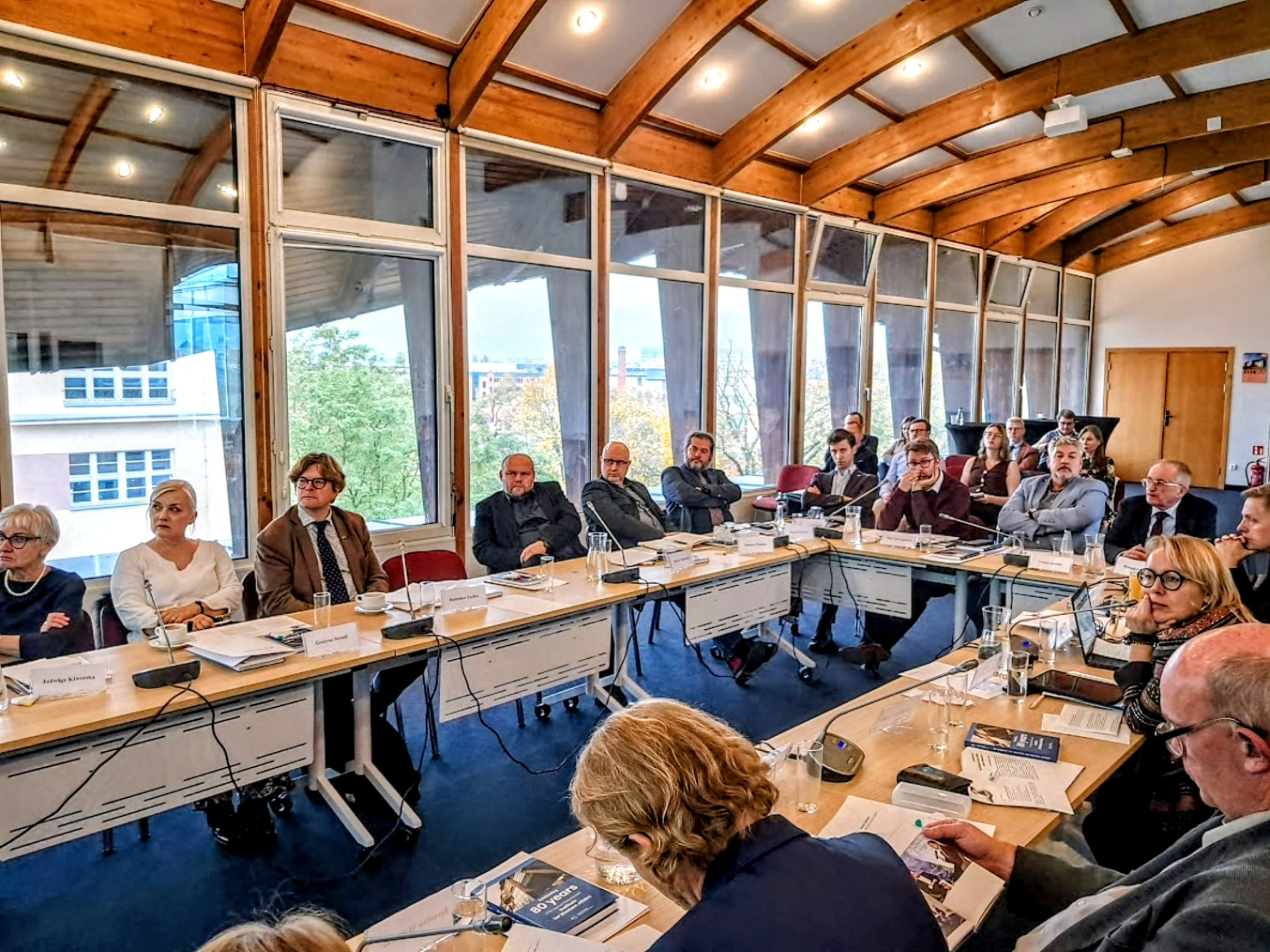 Przedstawiciele Fundacji na konferencji „Globalny szok 2025. Drżenie harmoniczne” – zdjęcie 2