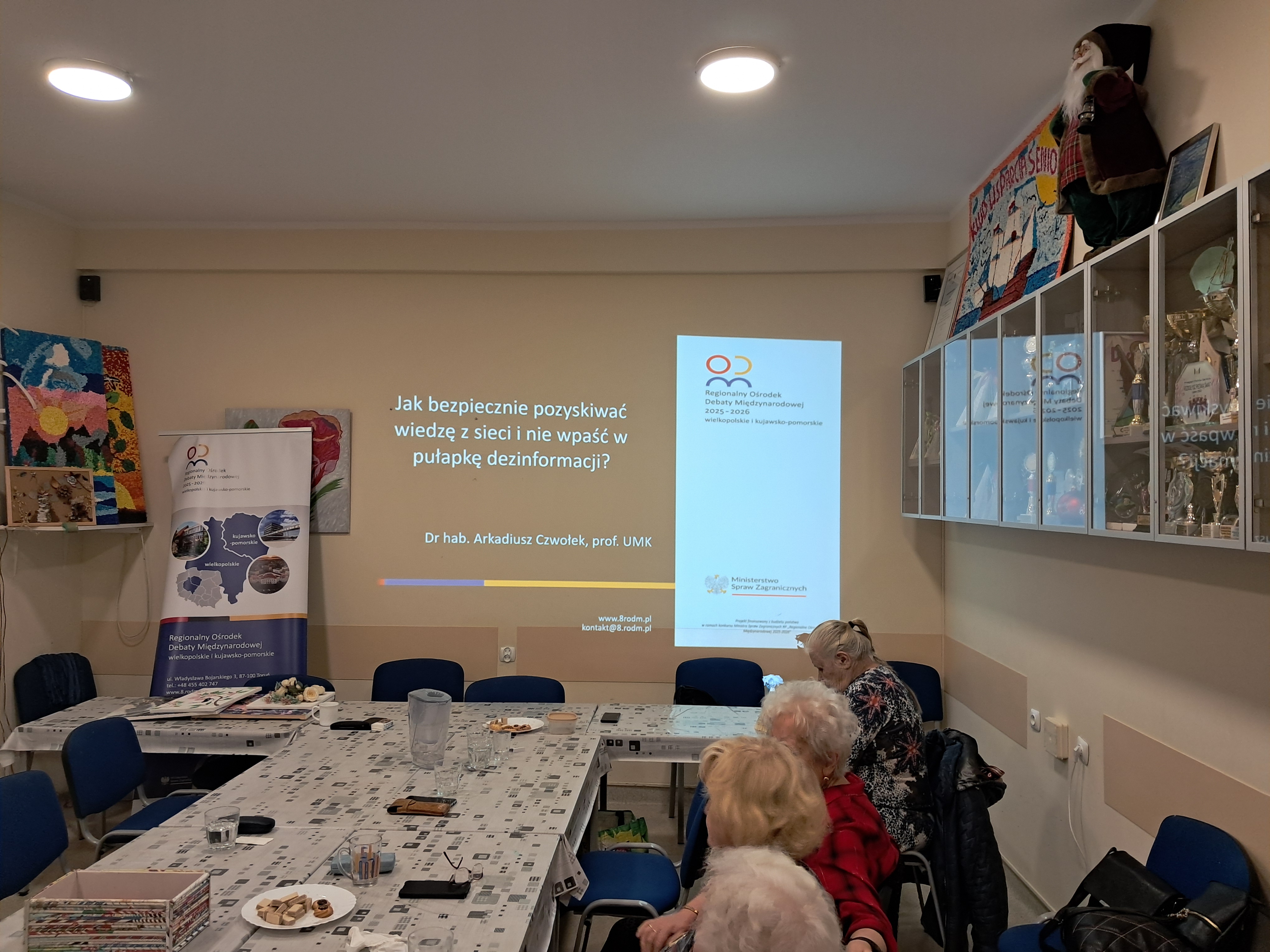 Jak korzystać bezpiecznie z sieci?