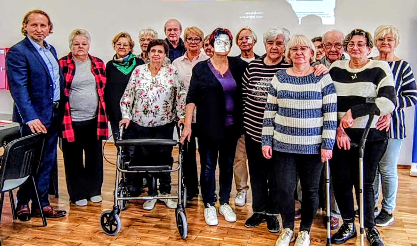 Seniorzy z Lubicza Dolnego aktywnie o bezpieczeństwie w sieci!